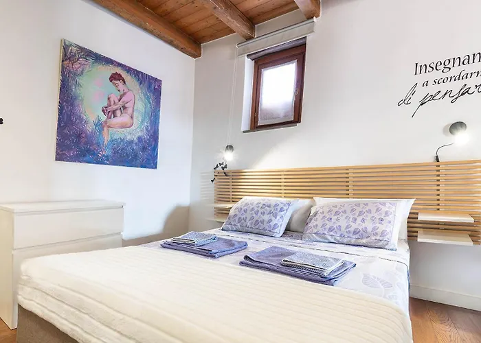 Il Nido Di Citta Alta ברגמו